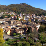 Il borgo antico e il paese nuovo, con le due chiese