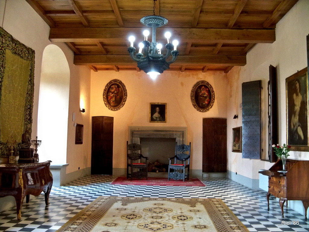 L'interno del castello Dal Verme